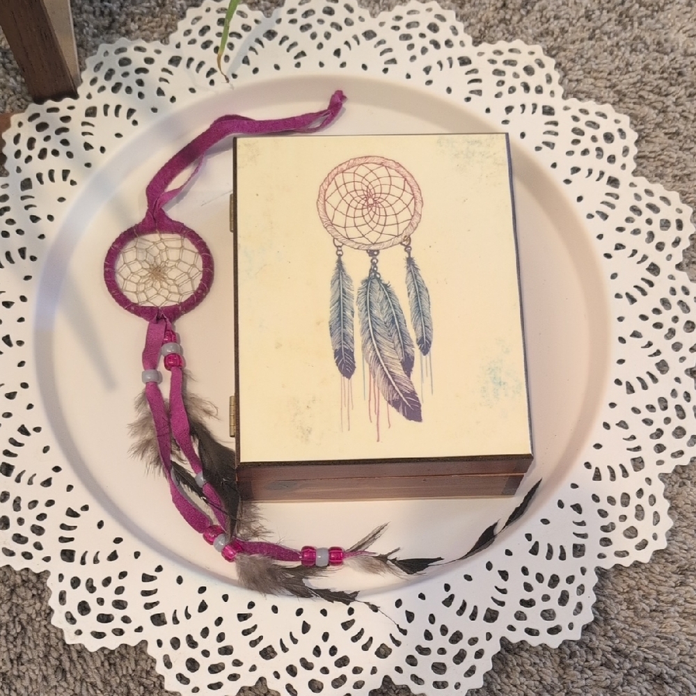 Dreamcatcher Jewelry Box with Purple Accents